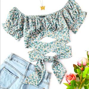 ditsy floral crop top